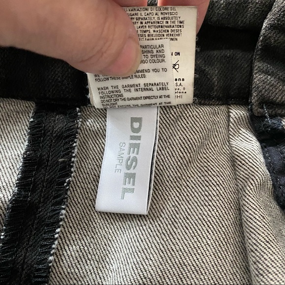 DIESEL BLACK DENIM SKIRT - Picture 10 of 11